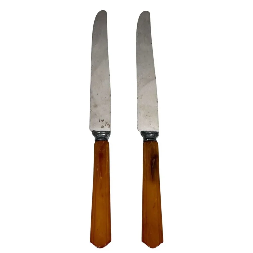 Vintage‎ Dinner Knives Lot 2 Silverplate Stainless Butterscotch Bakelite Handle